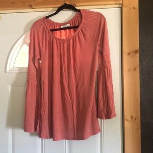 Pink bell sleeved shirt